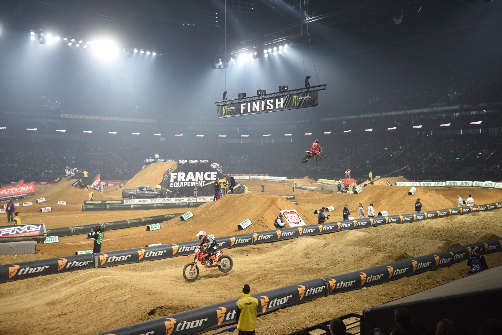Paris Supercross 2025 Ceil Latrena