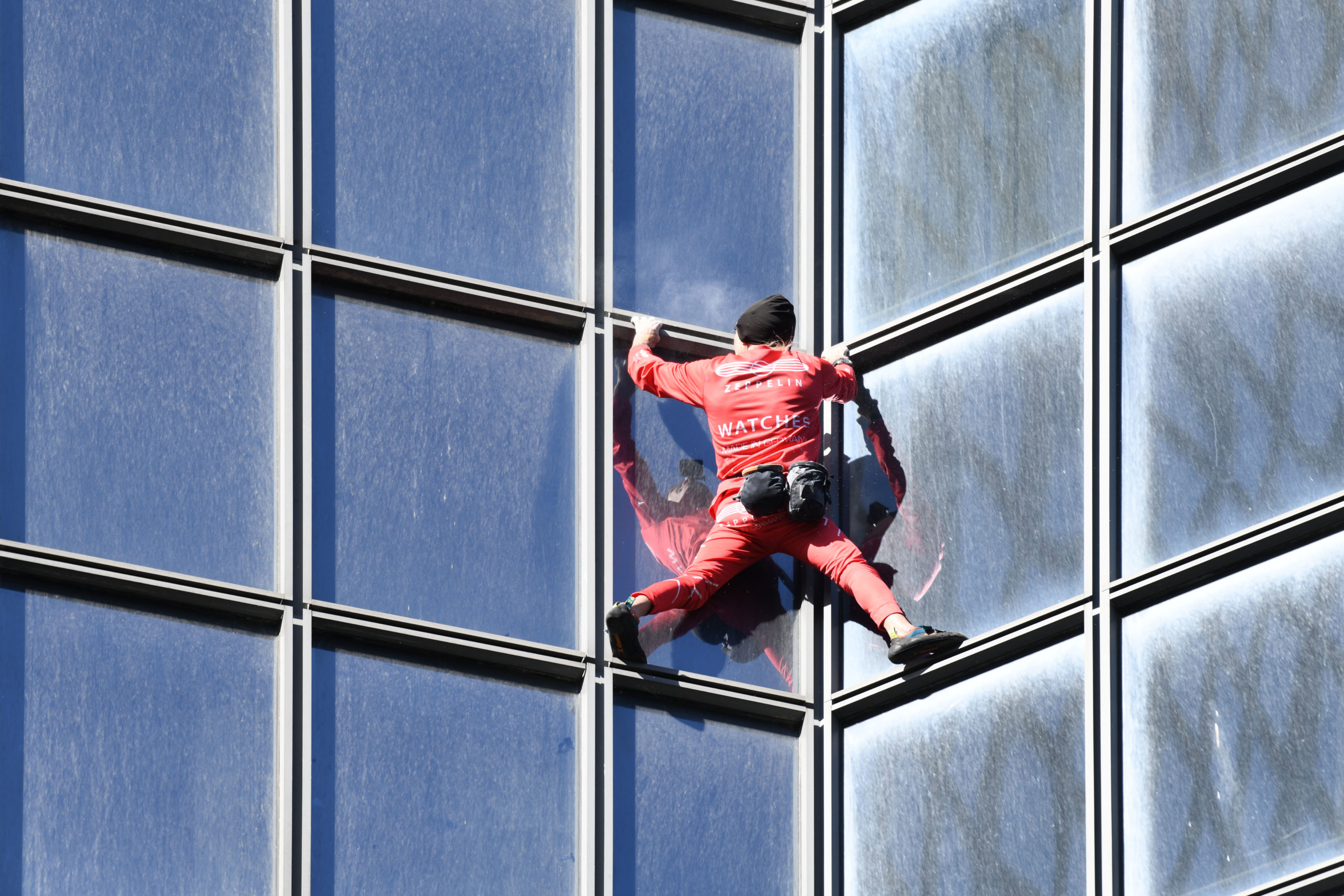 escalade tour montparnasse alain robert