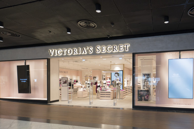 Lot De 50 Soutiens-gorge Victoria's Secret NEUFS Avec étiquettes - Tailles Et Styles Variés