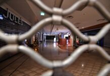 Un jeudi de Noël sans shopping à La Défense