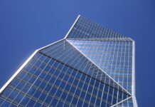 La tour Carpe Diem attire un nouveau locataire et en conserve deux