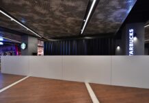 Starbucks ferme l’un de ses deux salons du Westfield Cnit