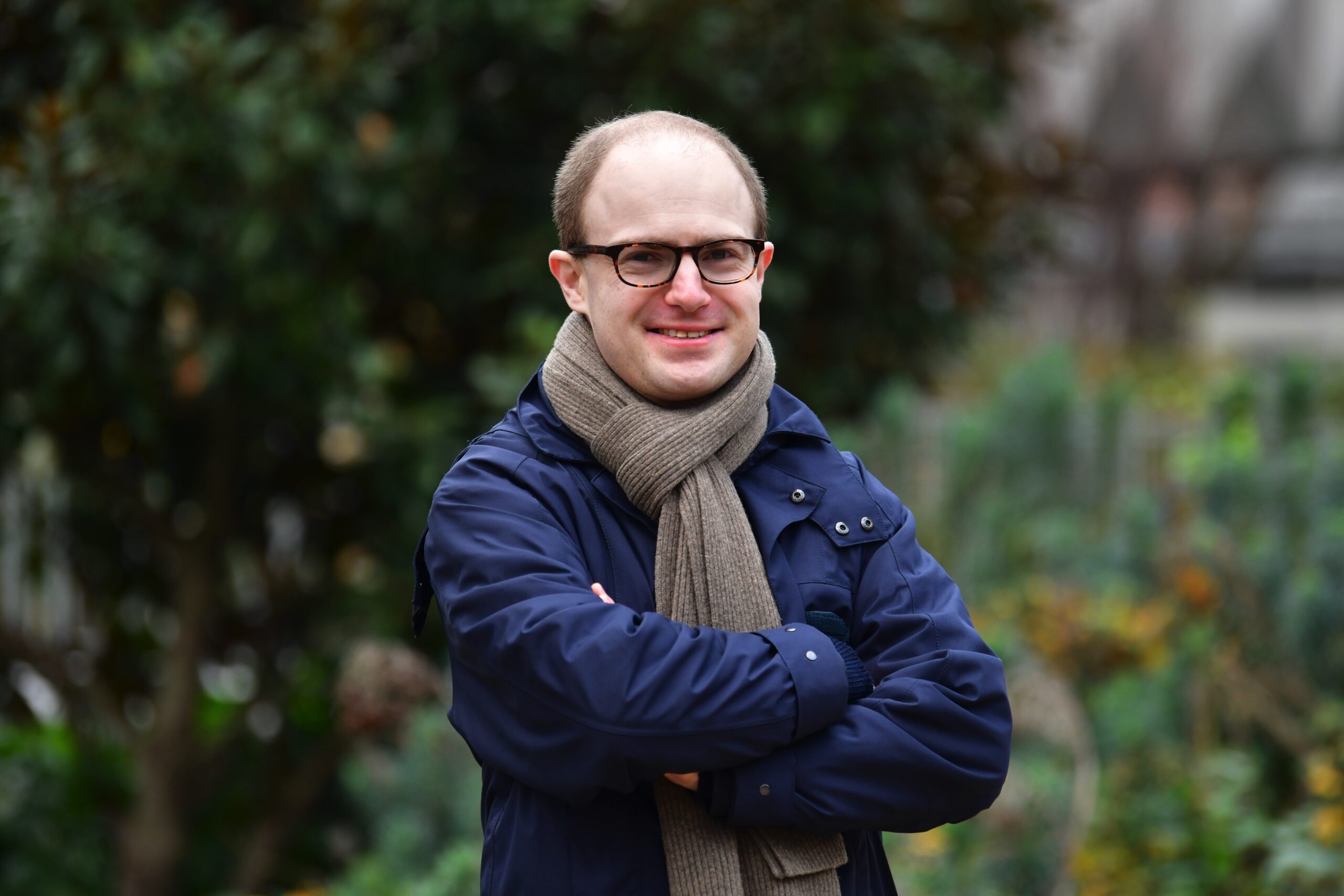 Municipales 2026 : Cyprien Ronze-Spilliaert porte une liste de gauche anti-LFI à Courbevoie