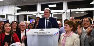 Municipales 2026 : Raphaël Adam garde son fauteuil de maire à Nanterre