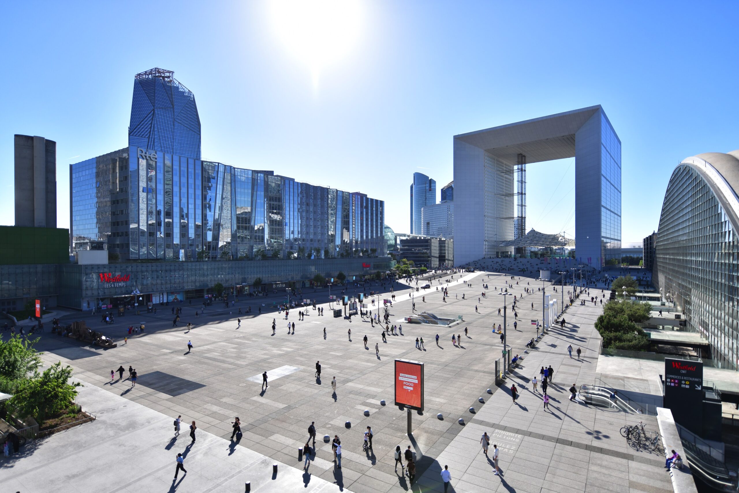 Paris La Défense begins the transformation of the square – Defense-92.fr