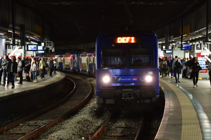 La ligne U sera impactée par des travaux nocturnes en ce mois de juin - Defense-92.fr
