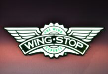 L’américain Wingstop et ses morceaux de poulet aux multiples saveurs va venir croquer La Défense