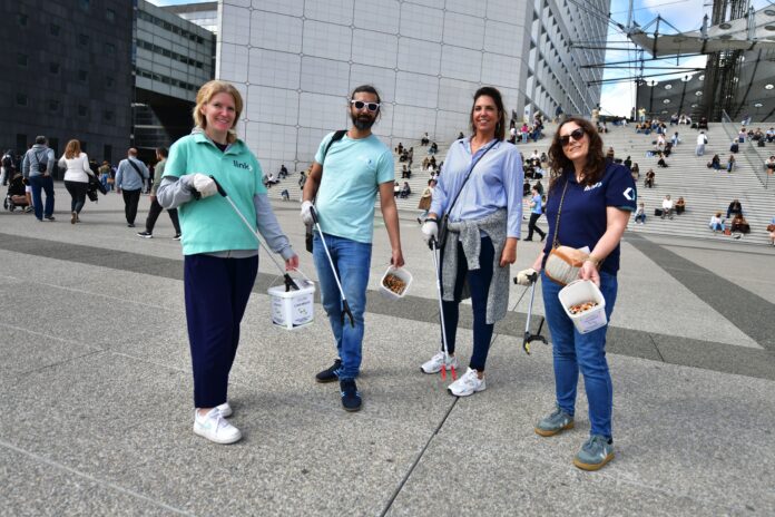 Près de 29 000 mégots ont été ramassés à La Défense à l’occasion du World Cleanup Day 2026 - Defense-92.fr
