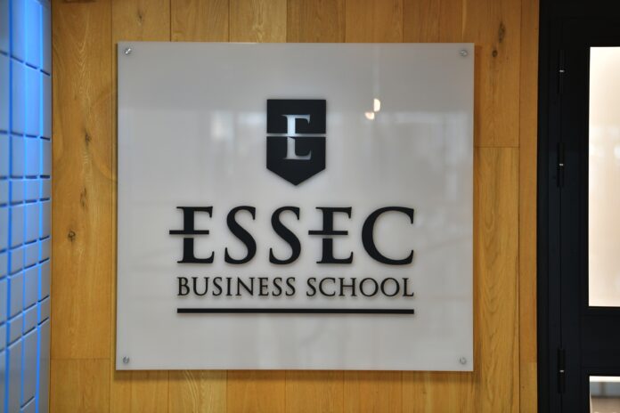L’ESSEC Business School organise ce jeudi 15 octobre une soirée portes ouvertes sur son campus de La Défense - Defense-92.fr