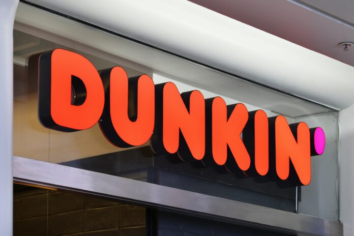 Dunkin’ ouvrira fin novembre une boutique dans la gare de La Défense - Defense-92.fr
